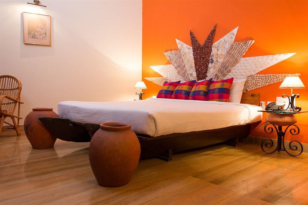 Hawaii-the Sea-side Village Retreat,goa Hotel