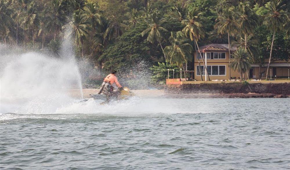 Hawaii-the Sea-side Village Retreat,goa Hotel
