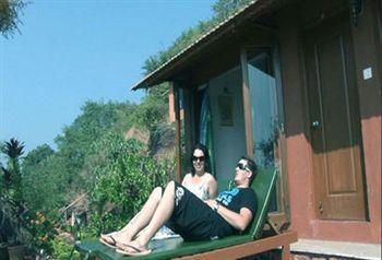 Hawaii-the Sea-side Village Retreat,goa Hotel Panaji