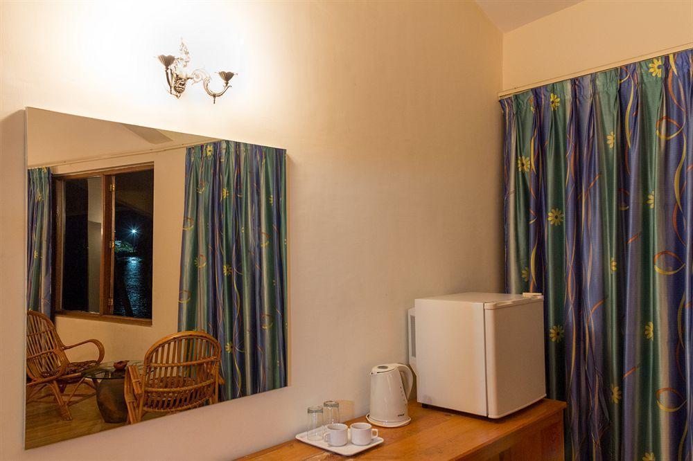 Hawaii-the Sea-side Village Retreat,goa Hotel 3*