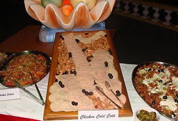 Hawaii-the Sea-side Village Retreat,goa Hotel 3*